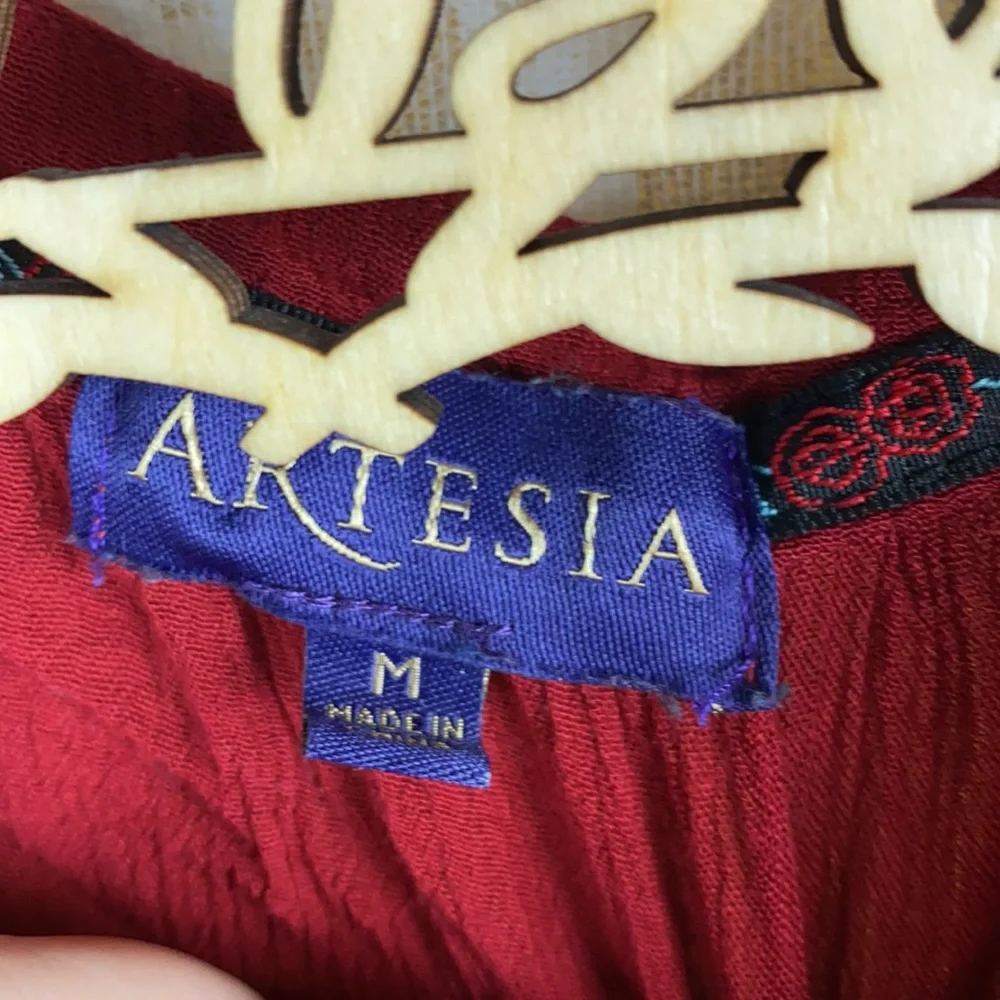 Artesia Boho Chic Peasant Blouse Red Lace trim lace up long sleeve shirt Medium - Picture 12 of 13